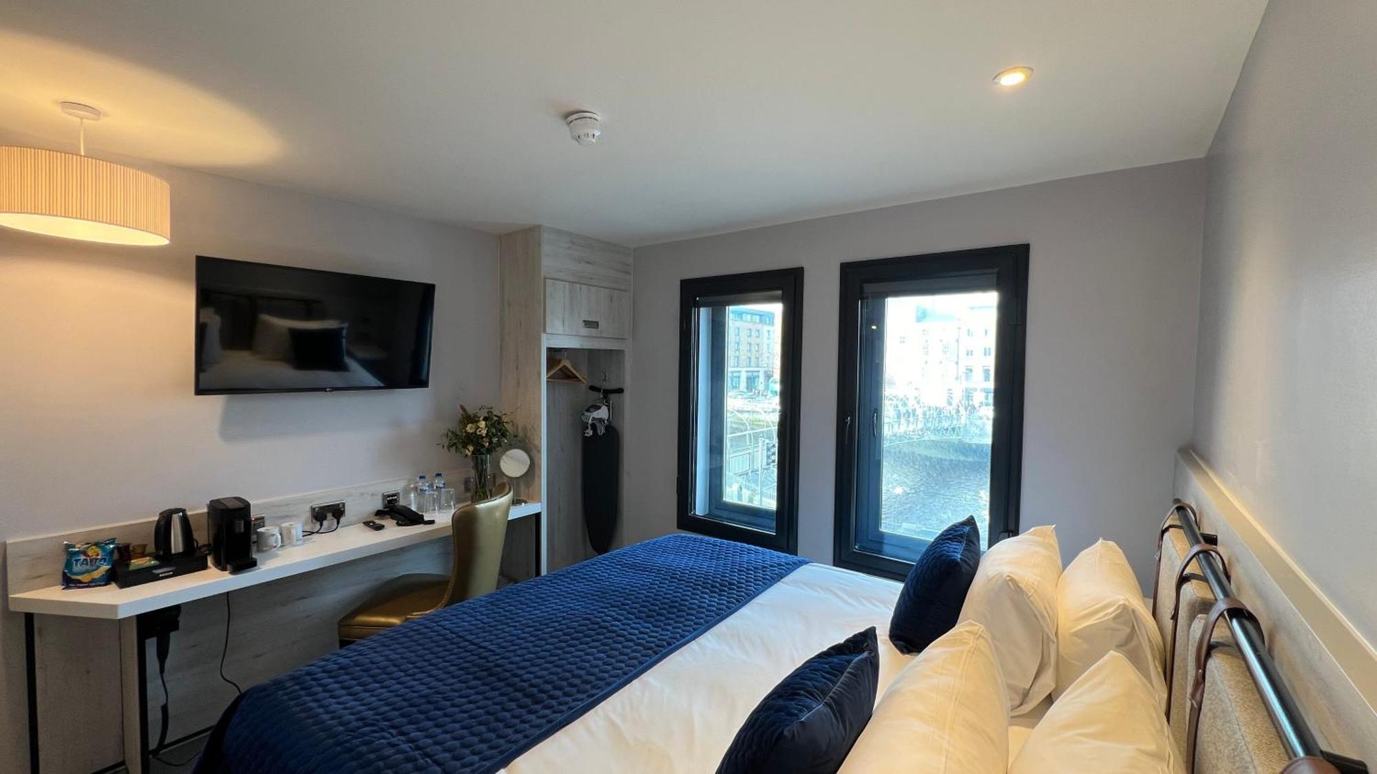 Wellington Temple Bar Hotel Dublin Bagian luar foto