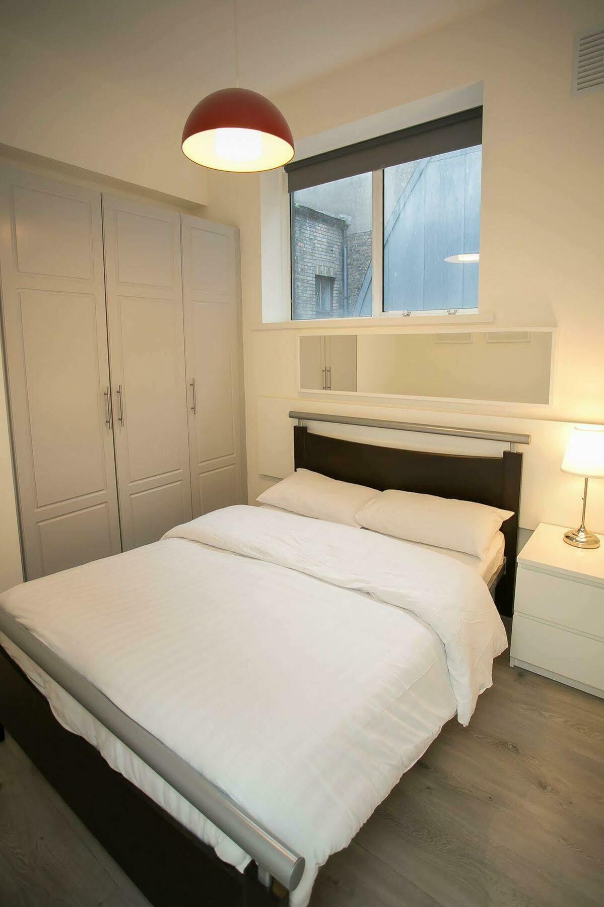 Wellington Temple Bar Hotel Dublin Bagian luar foto